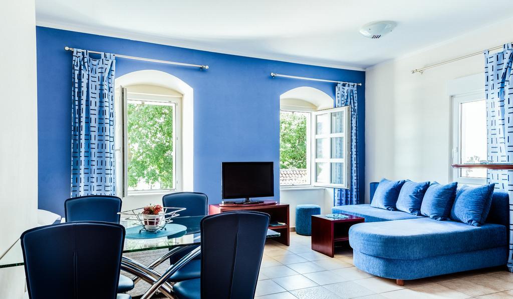 Kezman Apartment تْشيرسيك نوفي المظهر الخارجي الصورة