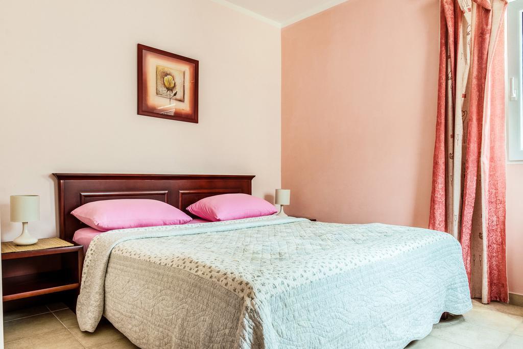 Kezman Apartment تْشيرسيك نوفي المظهر الخارجي الصورة